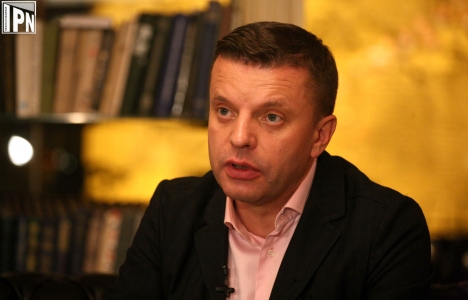 Я овладел журналистским ремеслом и не являюсь политиком