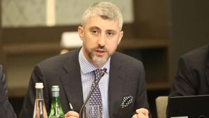 "ეს არის უპასუხისმგებლო განცხადება და შეურაცხყოფა,  ეს ტიპი იმსახურებს დუელში გამოწვევას" - ვისზე საუბრობს ნიკოლოზ ალავიძე?