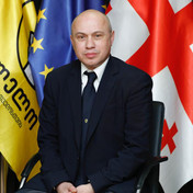 ვახტანგ სურგულაძე