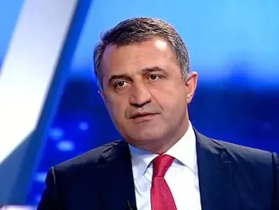 Анатолий Бибилов выражает готовность принять группу детей с Донбасса
