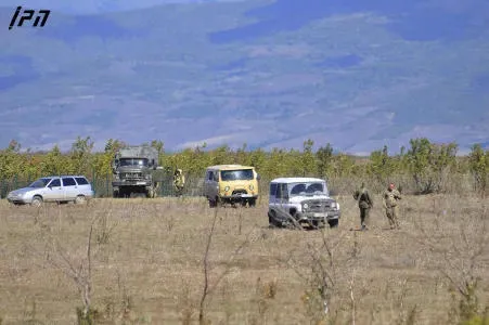 The representatives of the Russian occupation forces illegally installed metal poles and wires in the vicinity of the village of Dvani