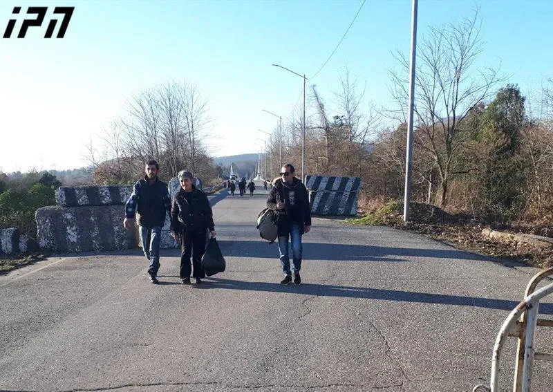 По информации российских СМИ, в связи с коронавирусом оккупированная Абхазия вводит ограничения на т.н. КПП «Псоу» и «Ингури»