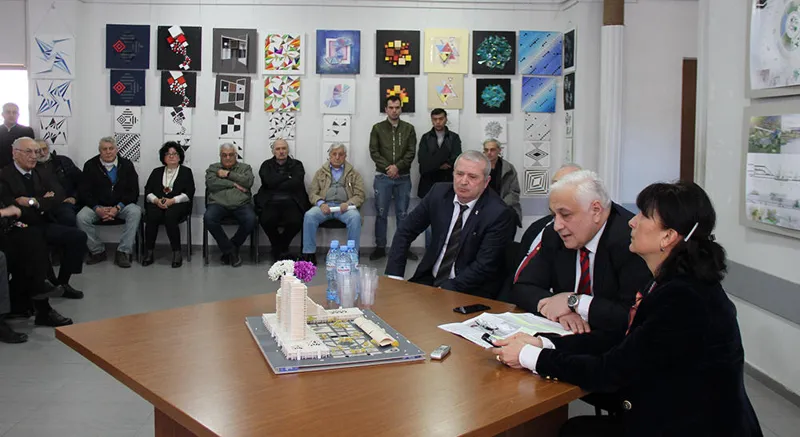 ტექნიკური უნივერსიტეტის რექტორმა, პროფესორმა დავით გურგენიძემ არქიტექტურის ფაკულტეტზე შეხვედრა გამართა