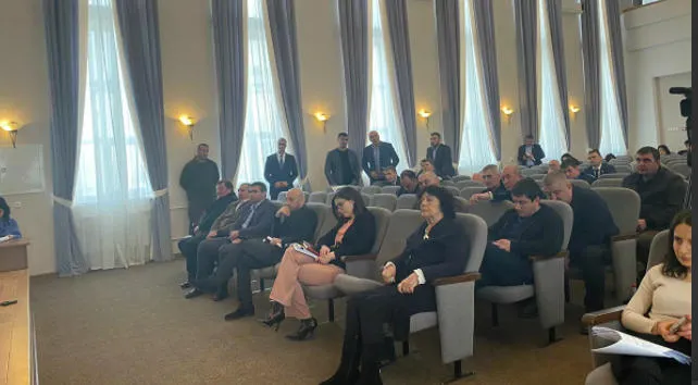 მედია - ოკუპირებული სამხრეთ ოსეთის ე.წ. პარლამენტში ანატოლი ბიბილოვის იმპიჩმენტის საკითხი ჩავარდა