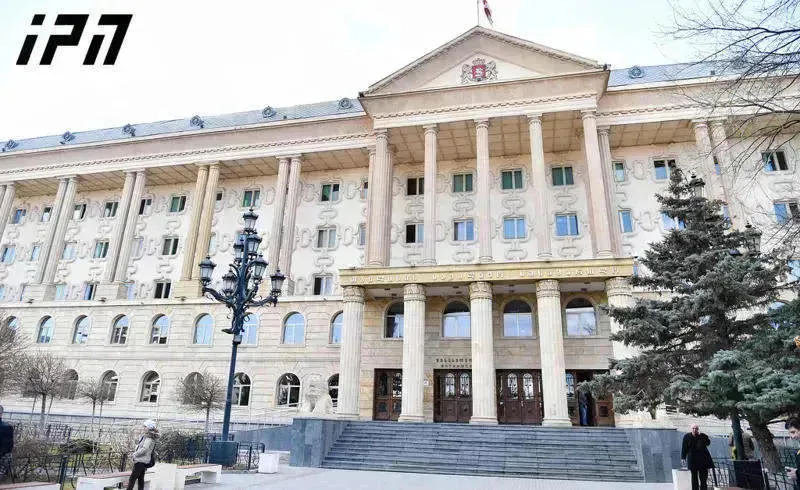 4 ოქტომბერს განვითარებულ მოვლენებთან დაკავშირებით ბრალდებული ზაქრო ალბუთაშვილი მოსამართლეს - მაქვს ავთვისებიანი სიმსივნე, ჩემთვის მნიშვნელობა აქვს, სახლში მოვკვდები, თუ ციხეში, თქვენზეა დამოკიდებული