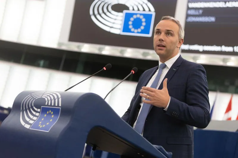 MEP Tom Vandenkendelaere: Preparing for European membership is not like like queuing up for a burger in McDonald's, it is a historical process
