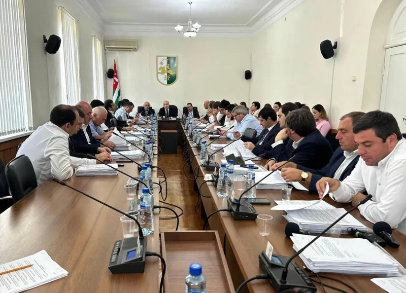 ოკუპირებული აფხაზეთის ე.წ. პარლამენტმა სოხუმში აეროპორტის აღდგენაზე „რუსეთ-აფხაზეთის შეთანხმების“ რატიფიცირება მოახდინა