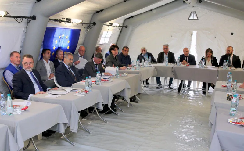 სუს-ი - ერგნეთში ინციდენტების პრევენციისა და მათზე რეაგირების მექანიზმის შეხვედრაზე ცენტრალური ხელისუფლების წარმომადგენლებმა პრინციპულად დააყენეს უკანონო პატიმრობაში მყოფი ყველა პირის გათავისუფლების საკითხი