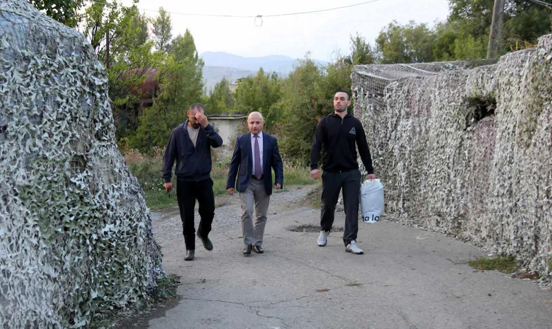 რუსეთის საოკუპაციო ძალების მიერ უკანონოდ დაკავებული საქართველოს მოქალაქეები ლაშა ხეთერელი და უჩა ჯოხაძე თავისუფლები არიან