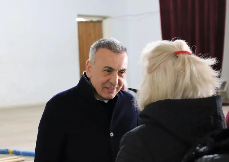 გოჩა ენუქიძე ამბროლაურის მუნიციპალიტეტის ნიკორწმინდის ადმინისტრაციულ ერთეულში შემავალი სოფლების მოსახლეობას შეხვდა