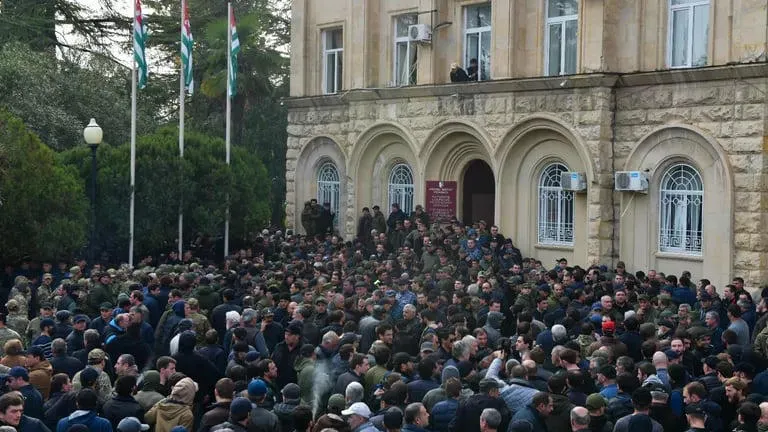 Participants of the ongoing rally in Sokhumi: we demand the resignation of Aslan Bzhania - let him go quietly, we don't want to break windows and doors
