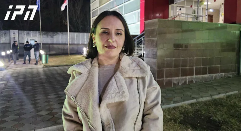 ცხინვალში, უკანონო პატიმრობიდან გათავისუფლებული პირის მეუღლის ინფორმაციით, ალექსი მამულია თავს კარგად გრძნობს და მის მიმართ ზეწოლას და ცუდად მოპყრობას  ადგილი არ ჰქონია