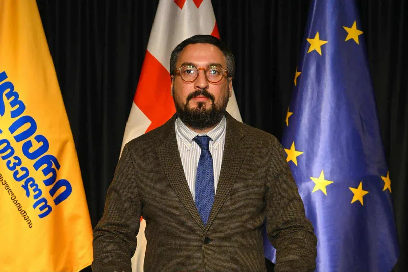 თაზო დათუნაშვილი - როგორ შეიძლება ზურაბ პატარაძეზე ილაპარაკო, რომ წარმატებული საჯარო მოხელეა და ყველა მისიას კარგად გაუძღვა, როცა 6 წლის შემდეგ, აზერბაიჯანიდან ბრუნდება და გარეჯის პრობლემა საქართველოს სასარგებლოდ გადაჭრილი არ არის