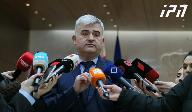 ირაკლი მარგველაშვილი - ფასმა არ უნდა იქონიოს რაიმე ტიპის ზემოქმედება შესაძლო დეფიციტზე - რამდენიმე შემთხვევაა, როდესაც სახელმწიფო პირდაპირ ყიდულობს ზოგიერთ ძვირადღირებულ მედიკამენტს, ესეც ფასების დაწევის მექანიზმია