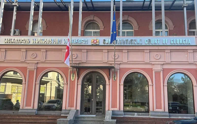 საკონსტიტუციო სასამართლო 5 ოპოზიციური ძალის არაკონსტიტუციურად ცნობის შესახებ სარჩელის განხილვას დღეიდან დაიწყებს