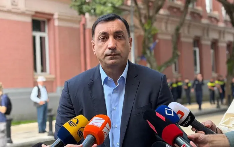 ლევან ბეჟაშვილი - სასამართლო ცდილობს, საქმეში პოლიტიკური კონტექსტი არ იყოს გათვალისწინებული - სწორედ პოლიტიკური დავალების შესაბამისად ცდილობენ, მხოლოდ სამართლებრივ არგუმენტებზე აპელირებით, „გააპრავონ“ სამომავლო გადაწყვეტილება