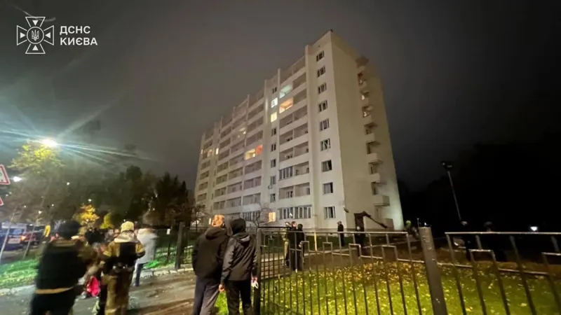 ვოლოდიმირ ზელენსკი კიევზე ბალისტიკური დარტყმის შემდეგ -  უკრაინისთვის საჰაერო თავდაცვის საშუალებების მიწოდების ხელოვნური გაჭიანურება ტერორს უწყობს ხელს