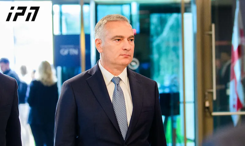 პაატა სალიას განცხადებით, მსჯელობენ გლდანის მე-8 პენიტენციური დაწესებულების დირექტორის თანამდებობიდან მოხსნის თაობაზე, თუმცა ჯერ გადაწყვეტილება მიღებული არ არის