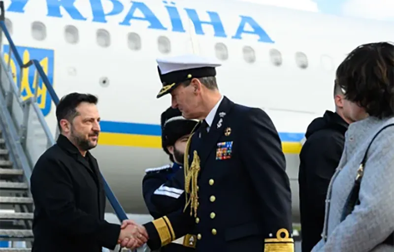 ვოლოდიმირ ზელენსკი ნიდერლანდებში ჩავიდა