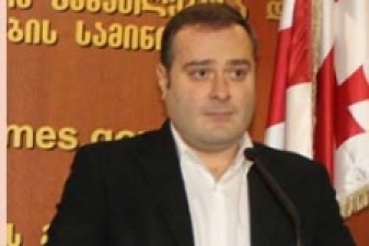 განათლების მინისტრის პირველი მოადგილე პირველ ექსპერიმენტულ სკოლას ეწვევა