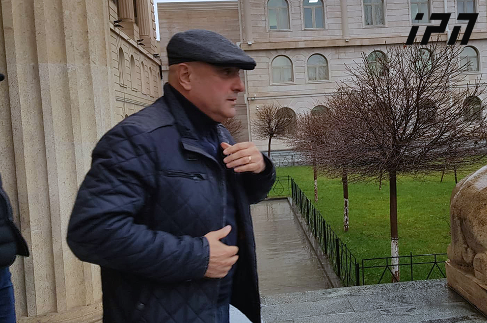 სამეგრელოს ყოფილ გუბერნატორ ლევან შონიას 5 000-ლარიანი გირაო შეეფარდა
