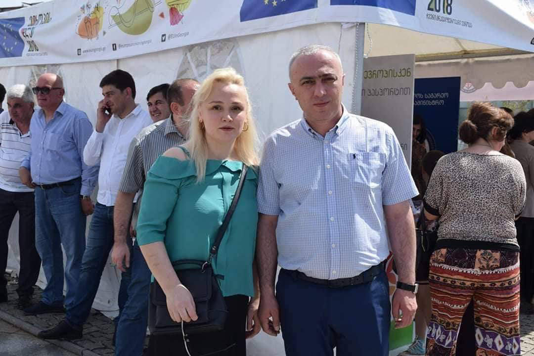 ზუგდიდის ყოფილი მერის მეუღლე პატიმრობაში მყოფი ქმრისა და ოჯახის უსაფრთხოების დაცვას ითხოვს