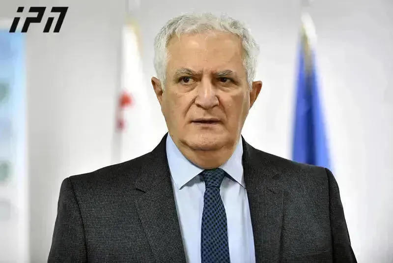ამირან გამყრელიძე - ვაქცინაცია დიდ გარდატეხას შეიტანს პანდემიის მიმდინარეობაში, მაგრამ თვითონ ახალი კორონავირუსის ცირკულაცია სულ მცირე წელიწად-ნახევარი გაგრძელდება