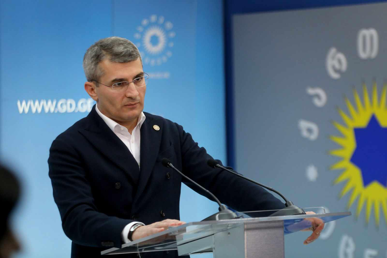 მამუკა მდინარაძე სალომე ზურაბიშვილზე - რა იყო ის, რაც არ უკადრია დღემდე? - ეს იყო პატრიარქის მიმართ მძიმე შეურაცხყოფა, თავდასხმა ეკლესიაზე, პატრიარქზე და დღეს ესეც მოახერხა