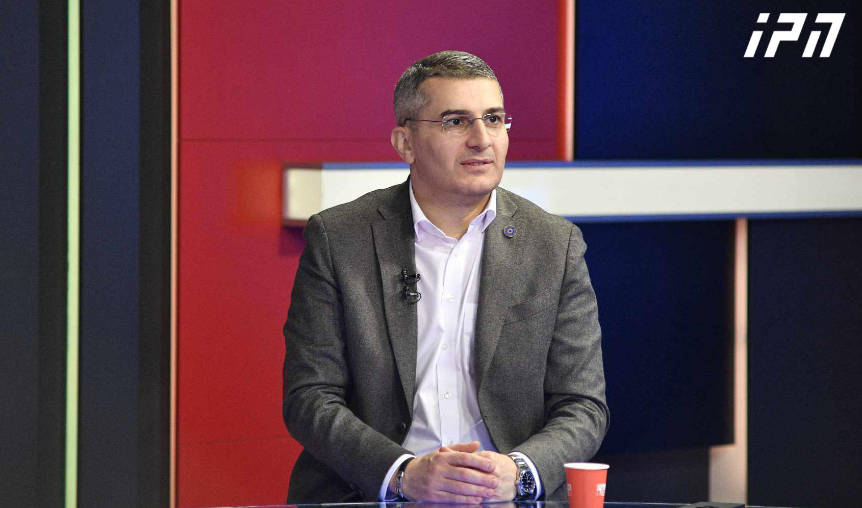მამუკა მდინარაძე ოპოზიციაზე - ლგბტ პროპაგანდის აკრძალვის ინიციატივაზე რატომ არ აფიქსირებენ პოზიციას? - გარეთ მათი პატრონების ეშინიათ, შიგნით ქართველი ხალხის
