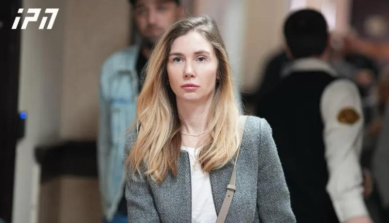 თინა ბოკუჩავა - დავით რაზმაძე მოღალატე ივანიშვილის რეჟიმის საუკეთესო სახეა - ბევრი კითხვის ნიშანი არსებობს, რატომ არ უჭერენ მხარს ოპოზიციად წოდებული, ქვეყნიდან გაქცეული გახარიას საკრებულოს წევრები მის იმპიჩმენტს
