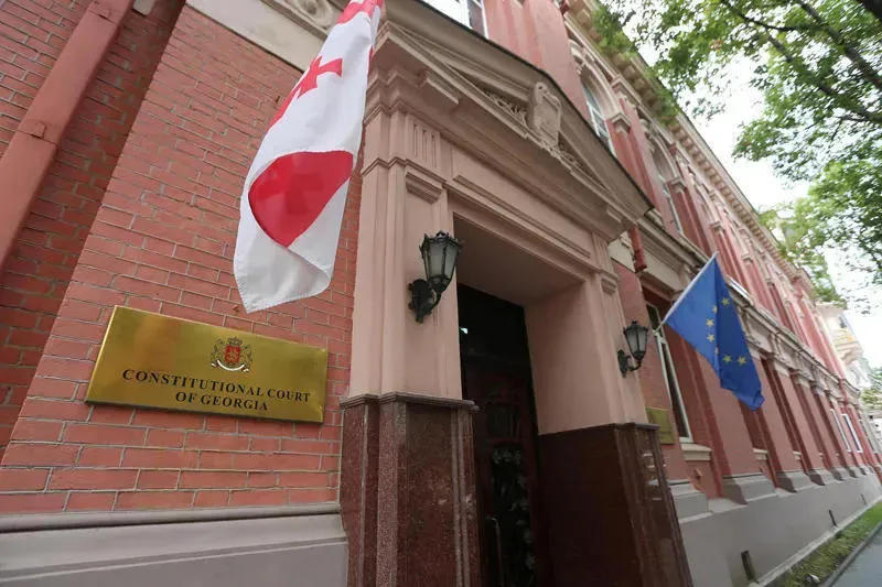 According to opposition figures, hearings on constitutional lawsuit regarding banning of opposition parties have been scheduled for October 21, 22, and 23